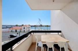 Refurbished 3 Bedroom Apartment with River View in Portimão