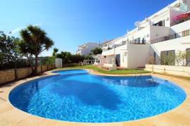 1 bedroom apartment inserted in a condominium with swimming pool and sea view located in Páteo in Albufeira