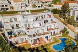 1 bedroom apartment inserted in a condominium with swimming pool and sea view located in Páteo in Albufeira