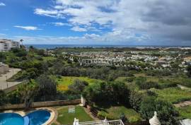 1 bedroom apartment inserted in a condominium with swimming pool and sea view located in Páteo in Albufeira