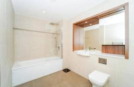 Luxury 3 Bed Apartment For sale in Southall London