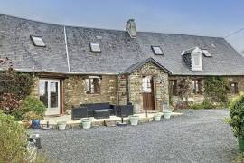 Former Farm House With Outbuildings