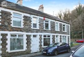 3 bedroom, Terraced House for sale