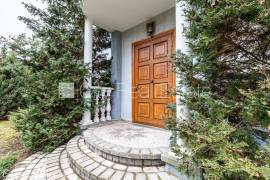 Detached house for sale in Jurmala, 220.00m2