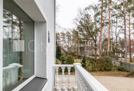 Detached house for sale in Jurmala, 220.00m2