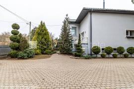 Detached house for sale in Jurmala, 220.00m2