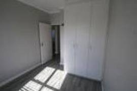 2 Apartments For Sale In Cape Town South