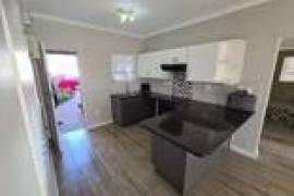 2 Apartments For Sale In Cape Town South