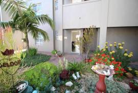 2 Apartments For Sale In Cape Town South