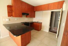 2 Apartments For Sale In Cape Town South