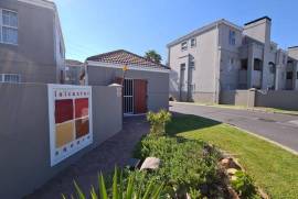 2 Apartments For Sale In Cape Town South