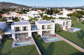 Luxurious 4-bedroom villas with private pool near Vilamoura & Quarteira