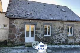 Stone Cottage in Rural Setting