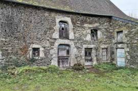 Former Farm House With Outbuildings