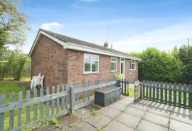 2 bedroom, Detached bungalow for sale