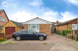 1 bedroom, Detached bungalow for sale