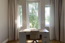 Detached house for rent in Riga district, 350.00m2