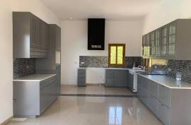 4 Bedroom Unfurnished Villa - Peyia, Paphos