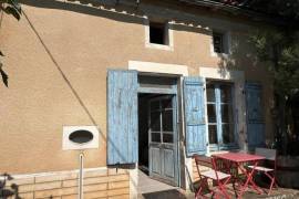 €149800 - Pretty 3 Bedroom House with Studio, Outbuildings and Garden