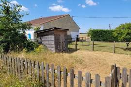 €153700 - Beautiful Old House between Villefagnan and Chef-Boutonne