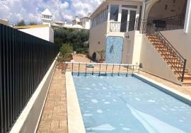 An impressive 4 Bedroom Villa with Pool on the well located 4 minutes from Vila Nova de Cacela