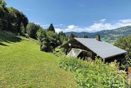 Luxury 5 Bed House For Renovation For Sale In Samoens France on 24180m2