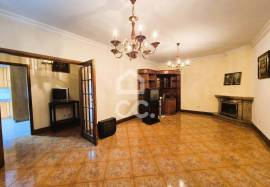 3 bedroom villa for rent in Gavião