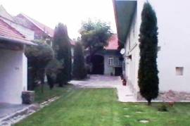 Property: 1500mp, with Saxon House, in ROMANIA