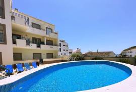 Stunning 2 Bed Apartment For Sale in Salema Algarve