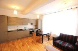 2 bed flat to rent Ardleigh, De Bouvoir N1