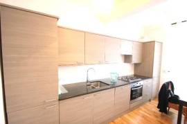 2 bed flat to rent Ardleigh, De Bouvoir N1