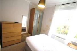 2 bed flat to rent Ardleigh, De Bouvoir N1