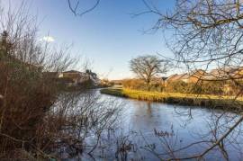 2 bedroom, Detached bungalow for sale