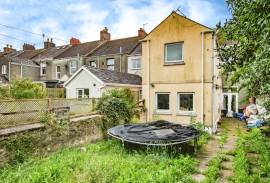 4 bedroom, Terraced House for sale