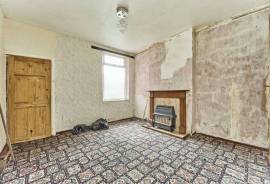 2 bedroom, Terraced House for sale