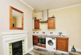 4 bedroom, Terraced House for sale