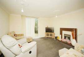 4 bedroom, End of terrace house for sale