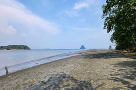 Private Island For Sale 21.5 rai (8.4 acres) - Koh Silamak, Klong Thom, Krabi