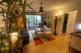 Quiet 1 bedroom flat – Cosy & bourgeois 16th district – Large Balcony