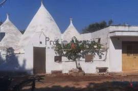 Sale trullo for renovation San Michele Salentino