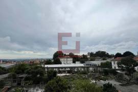 New T0 apartment with balcony in Bonfim