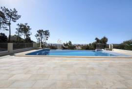 Monchique - New 4-bedroom villa with stunning views and heated infinity pool