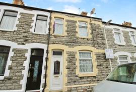 2 bedroom, Terraced House for sale