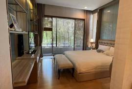 Luxurious Corner 3 Bed 4 Bath in Bang Kapi