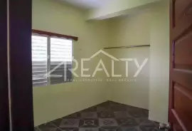  Charming 3-bed 2-bath Home in Orange Walk