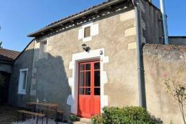 €249950 - Attractive Stone Property with Gite, Swimming Pool And Outbuildings