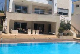 Luxury 5 Bed Villa For Sale in Ayios Tychonas Limassol