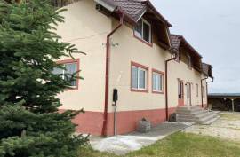 Luxury 10 Bed Villa For Sale in Rasnov