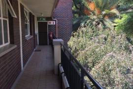 Stunning 1 Bed Apartment For Sale in Johannesburg South