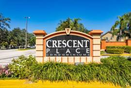 Excellent 1 Bed Condo For Sale in Crescent Place Altamont Springs Florida